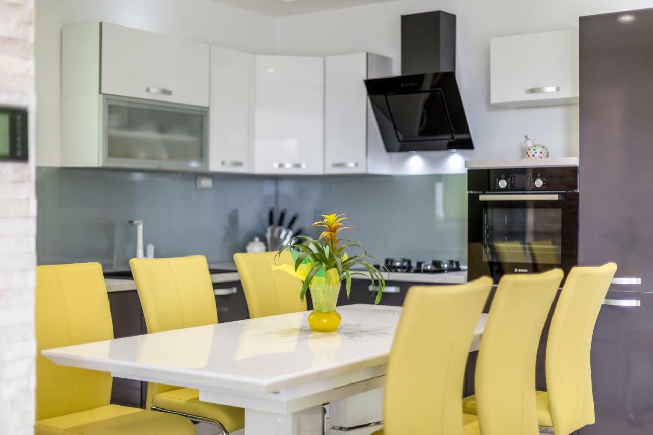 Sea Pearl Luxury Apartment Podstrana Kültér fotó