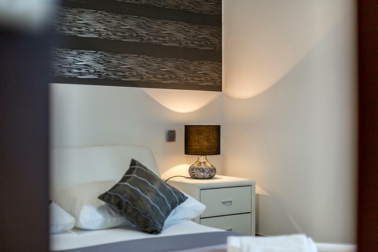 Sea Pearl Luxury Apartment Podstrana Kültér fotó