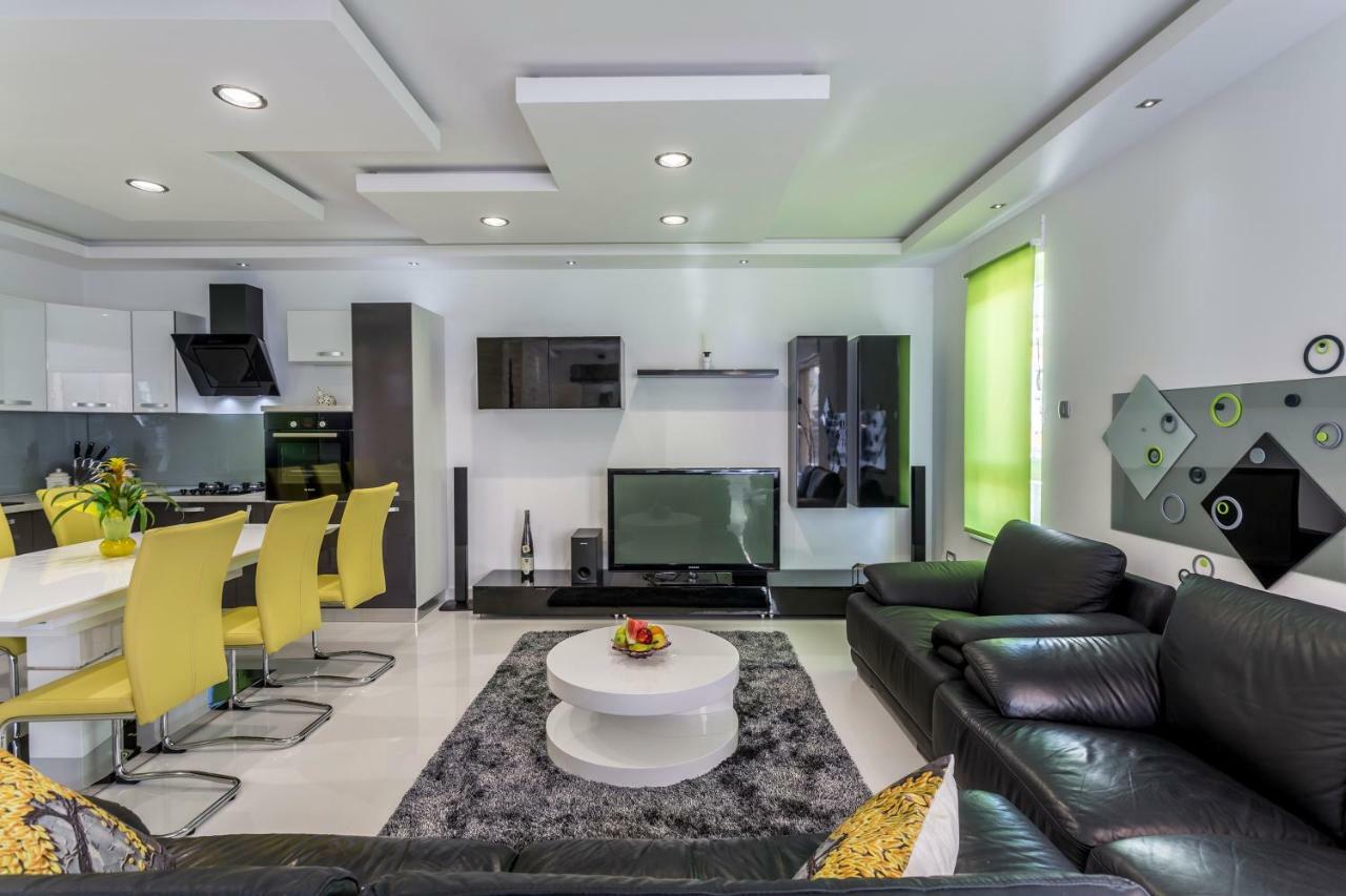 Sea Pearl Luxury Apartment Podstrana Kültér fotó